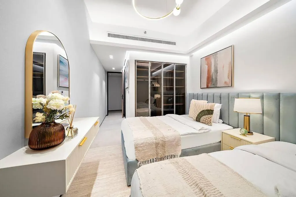 First Class 3Br Lively Sanctuary Dubai Apartment