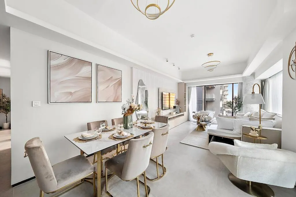 First Class 3Br Lively Sanctuary Dubai