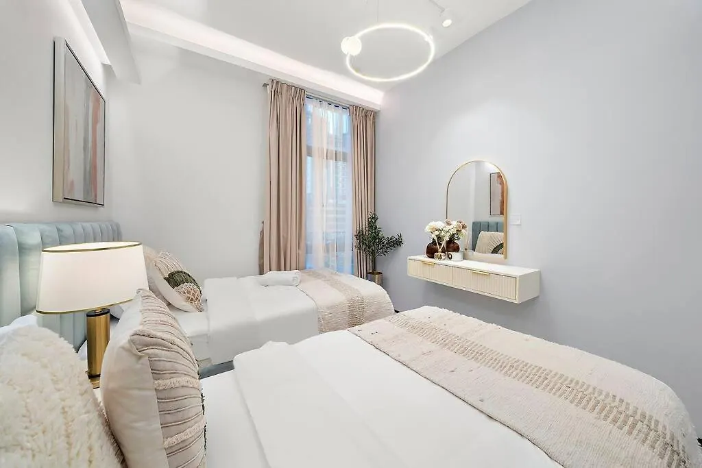 First Class 3Br Lively Sanctuary Dubai 0*,  United Arab Emirates