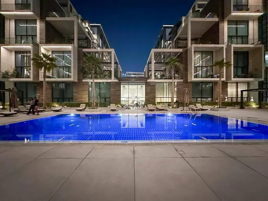 First Class 3Br Lively Sanctuary Ντουμπάι 0*,